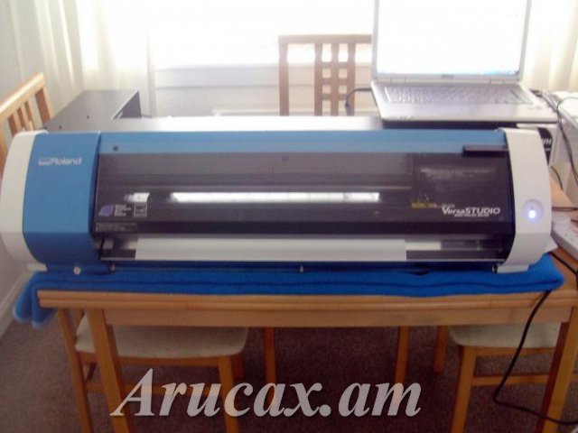 Roland VersaSTUDIO BN-20 Desktop Inkjet ...